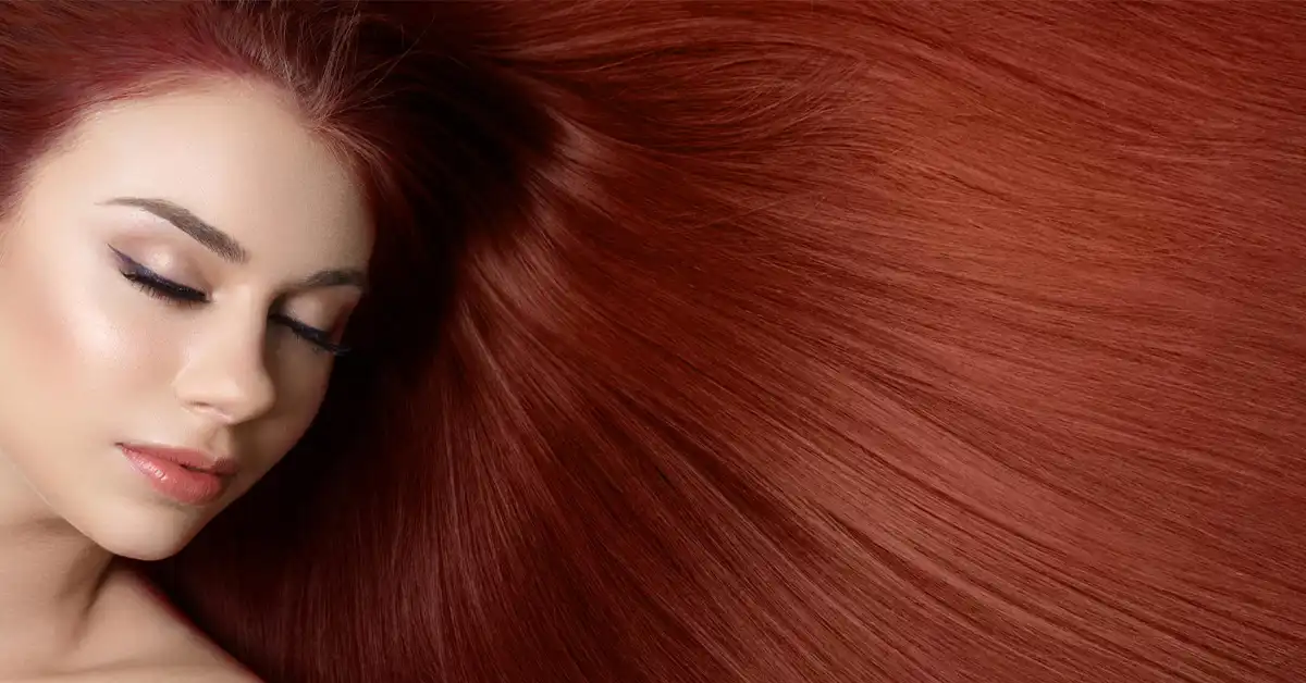 Capelli rosso scuro: un'esplorazione profonda di questa elegante tonalità