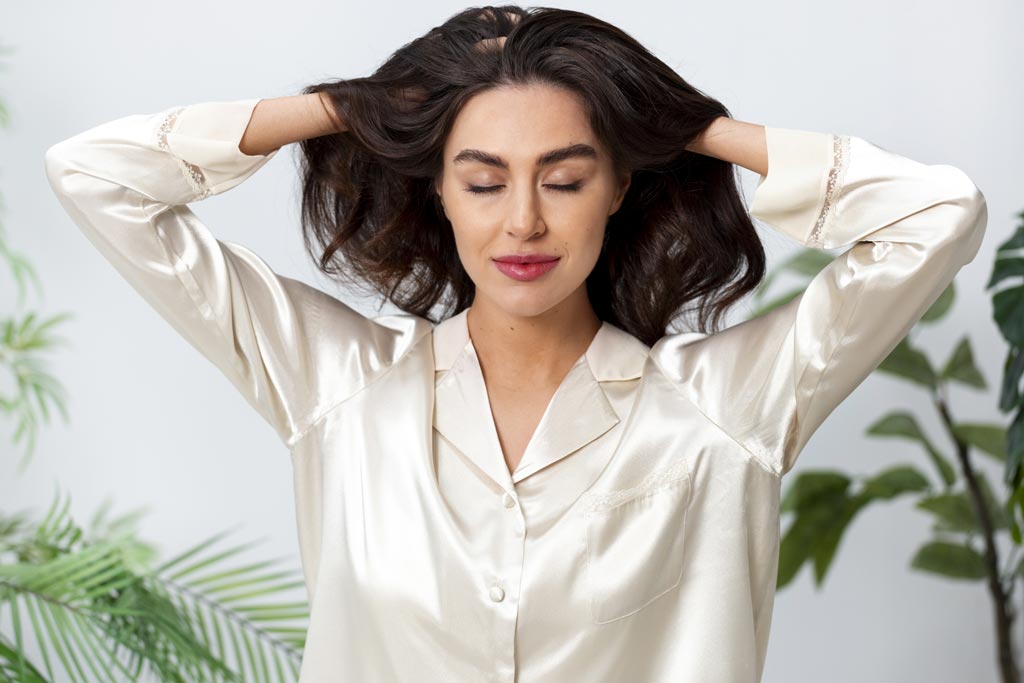 Capelli e benessere: il legame tra alimentazione, stress e trattamenti estetici